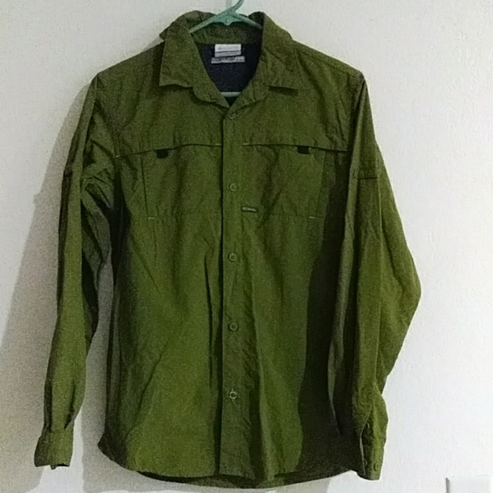 Columbia Olive Green Button down